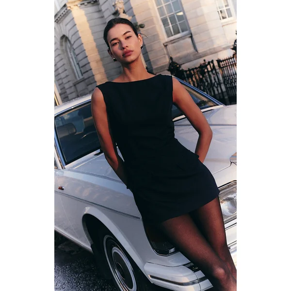 Navy Woven Pocket Detail Sleeveless Skort Romper