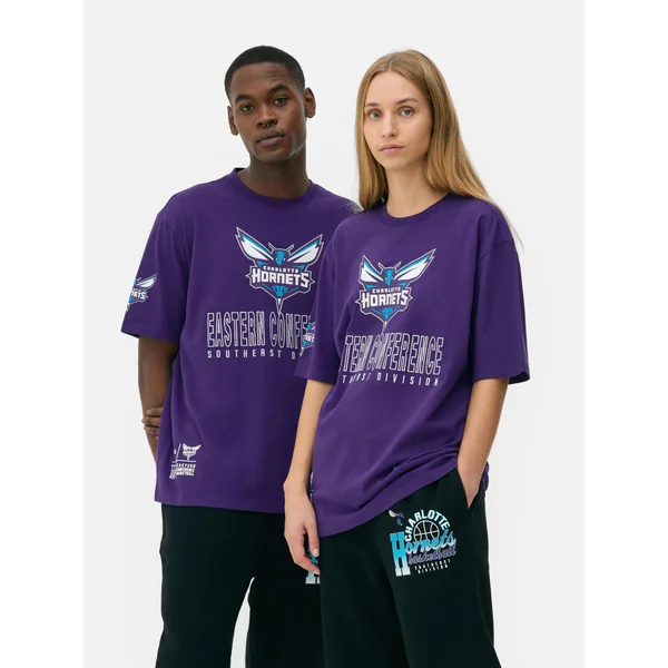 NBA Charlotte Hornets Logo T-Shirt - Purple