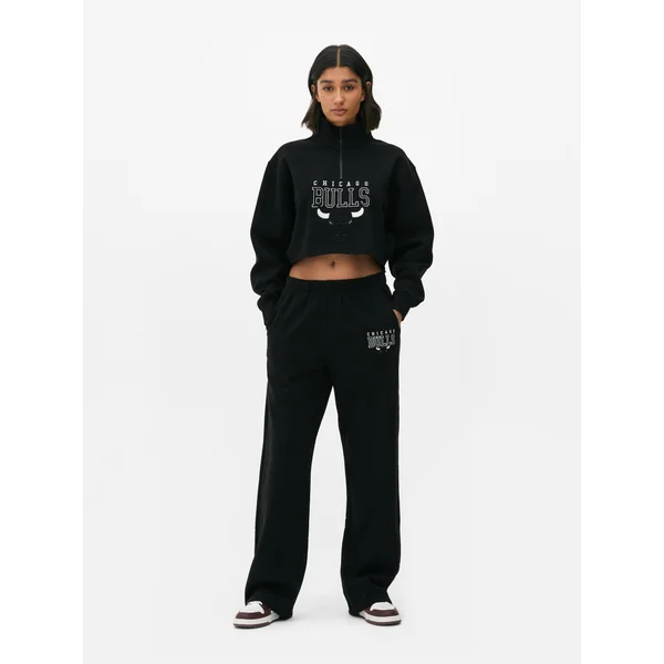 NBA Chicago Bulls Funnel Neck Sweatshirt - Black