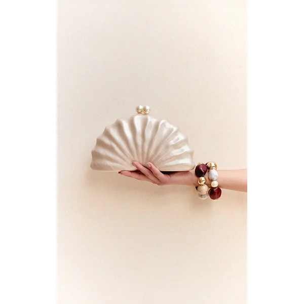 Pearl Hard Shell Clutch Bag
