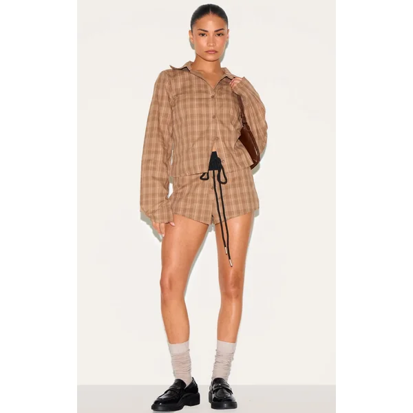 Petite Chestnut Check Mini Shorts With Waistband Detail