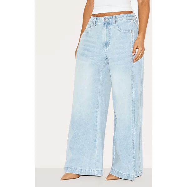 Petite Light Blue Denim Side Pleated Detail Wide Leg Jeans