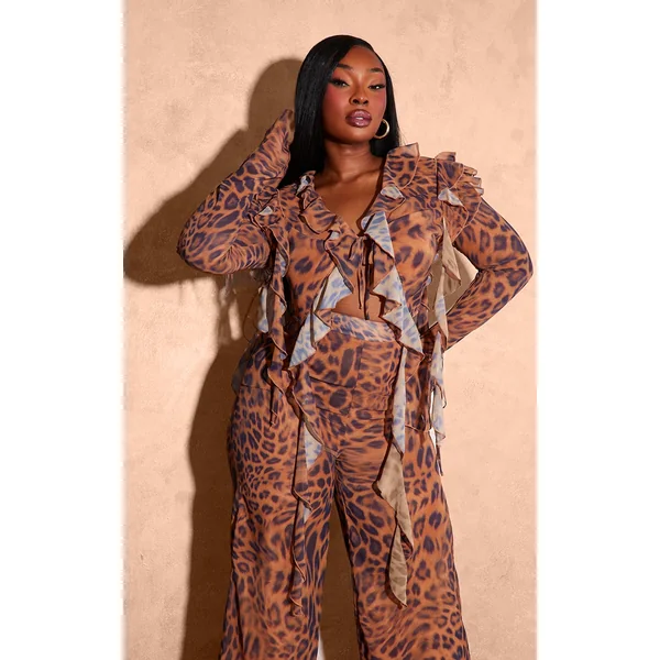 Plus Brown Leopard Print Chiffon Frill Tie Split Sleeve Crop Top