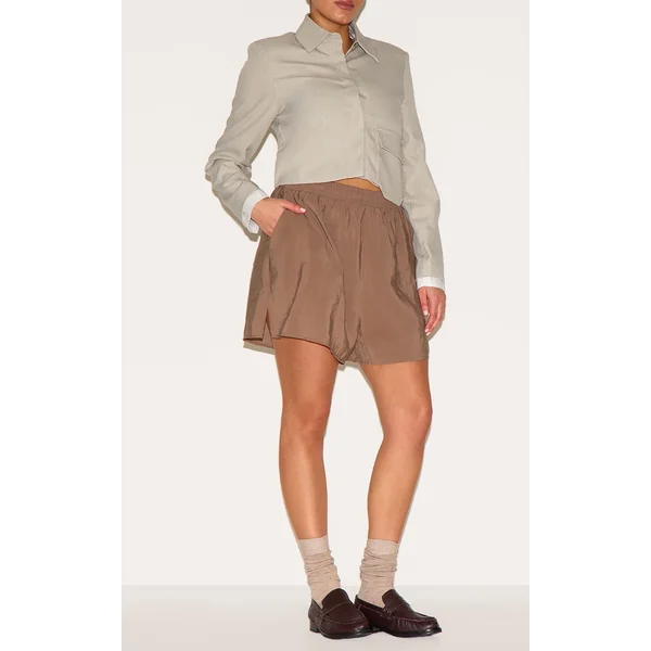 Plus Brown Peached Woven Elasticated Waist Shorts
