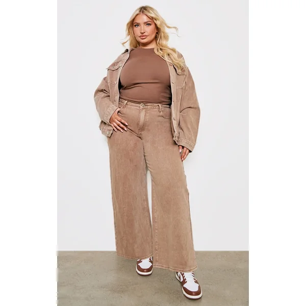 Plus Brown Washed Boyfriend Low Rise Jeans