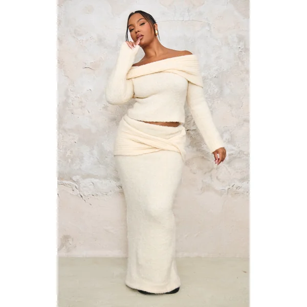 Plus Cream Soft Bobble Knit Foldover Maxi Skirt