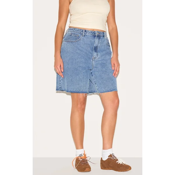 Plus Mid Blue Wash Boyfriend Denim Short