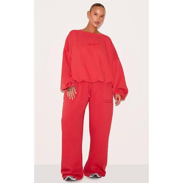 Plus Red Prettylittlething Embroidered Straight Leg Sweatpants