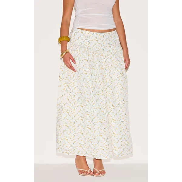 Plus White Ditsy Floral Print Volume Maxi Skirt