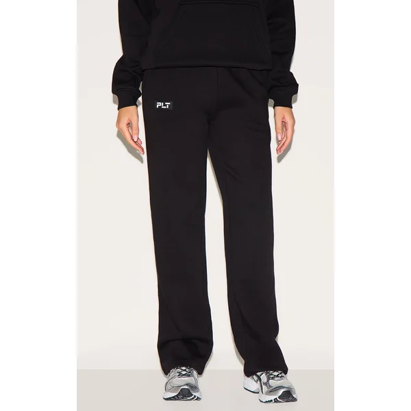 PRETTYLITTLETHING Logo Black Badge Detail Straight Sweatpants
