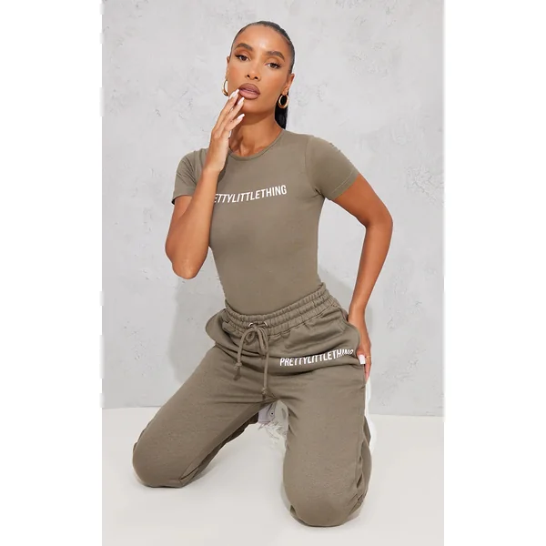 PRETTYLITTLETHING Logo Sage Khaki Short Sleeve Bodysuit