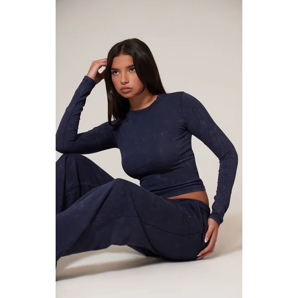 PRETTYLITTLETHING Navy Washed Longline Cotton Long Sleeve Fitted T-shirt