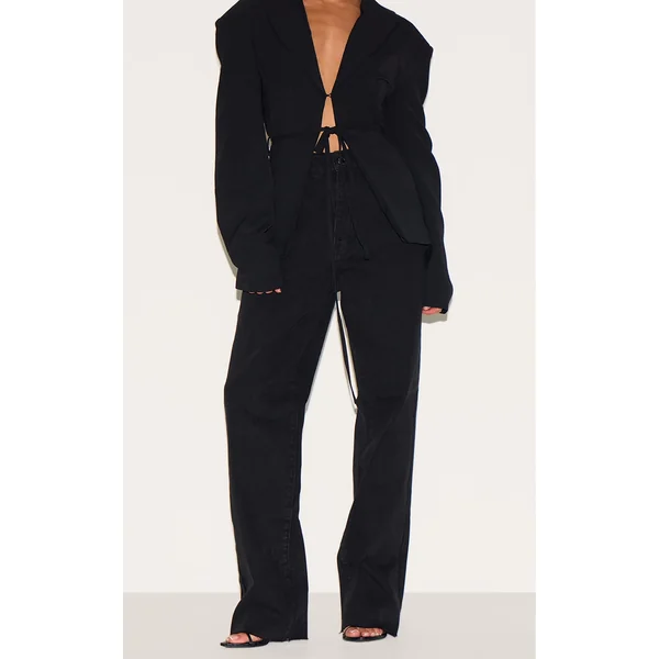 PRETTYLITTLETHING Petite Black Long Leg Straight Jeans