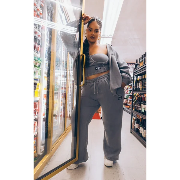 PRETTYLITTLETHING Plus Grey Washed Badge Detail Straight Leg Sweatpants