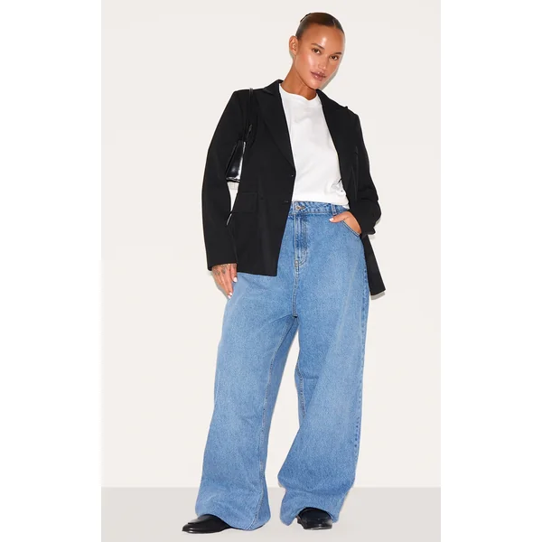 PRETTYLITTLETHING Plus Mid Blue Wash High Rise Boyfriend Jeans