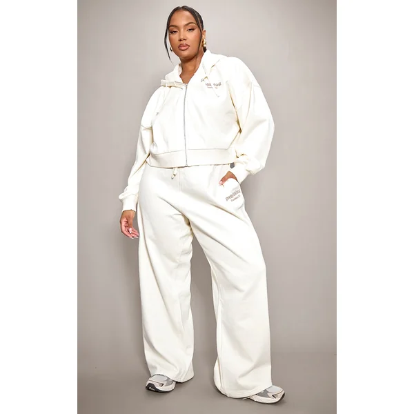 PRETTYLITTLETHING Plus Sand Printed Premium Wide Leg Sweatpants