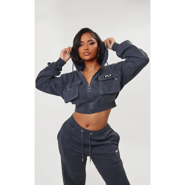 PRETTYLITTLETHING Shape Washed Charcoal Cargo Cropped Hoodie