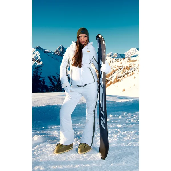 PRETTYLITTLETHING SKI White Panelled Fit And Flare Pants