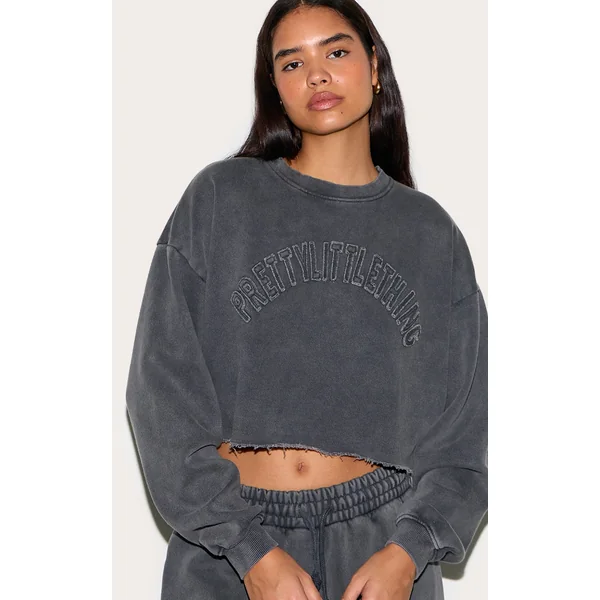 PRETTYLITTLETHING Tall Charcoal Blue Distressed Varsity Cropped Sweatshirt
