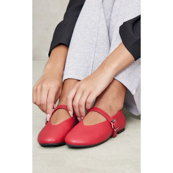 Red PU Round Toe Ballet Pumps