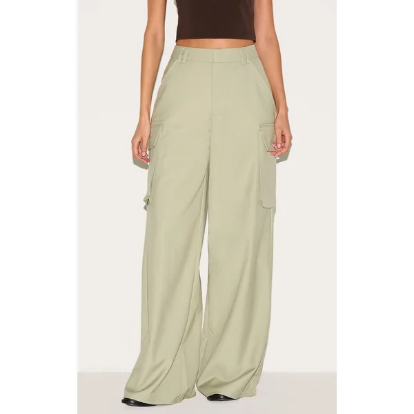 Sage Woven Pocket Detail Straight Leg Pant