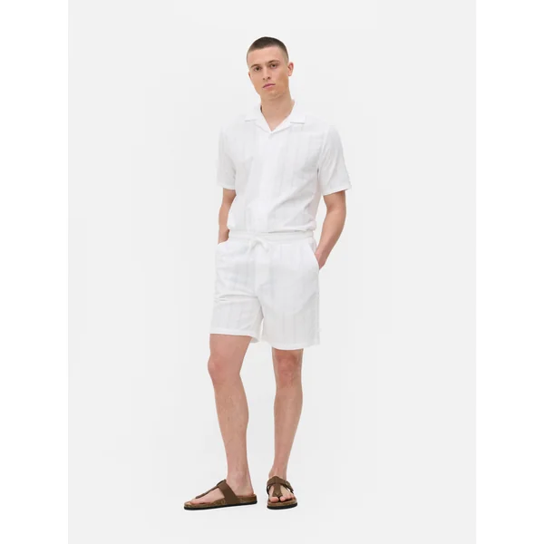 Seersucker Textured Shorts - White