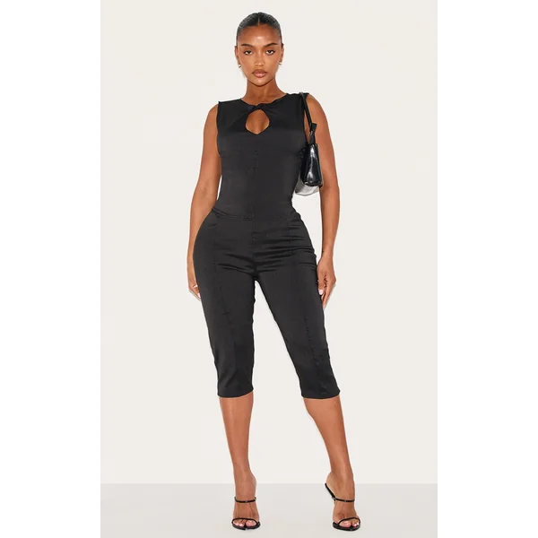 Shape Black Stretch Woven Pintuck Capri Pants
