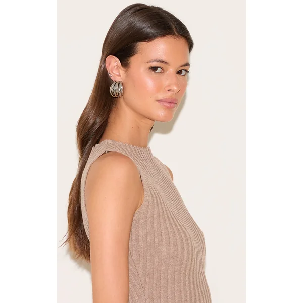 Silver Ribbed Oval Stud Earrings