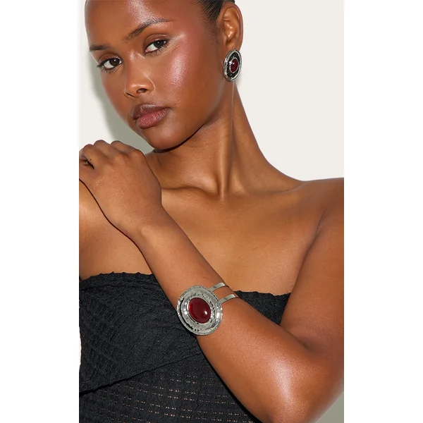 Silver Stone Center Statement Bracelet