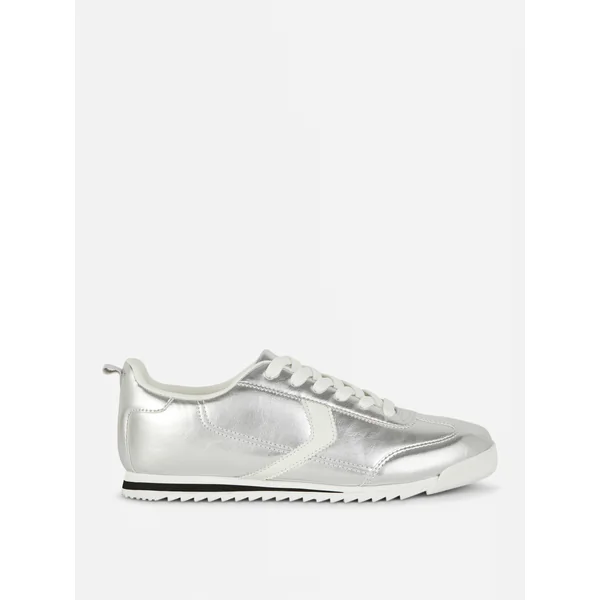 Slim Retro Sneakers - Silver