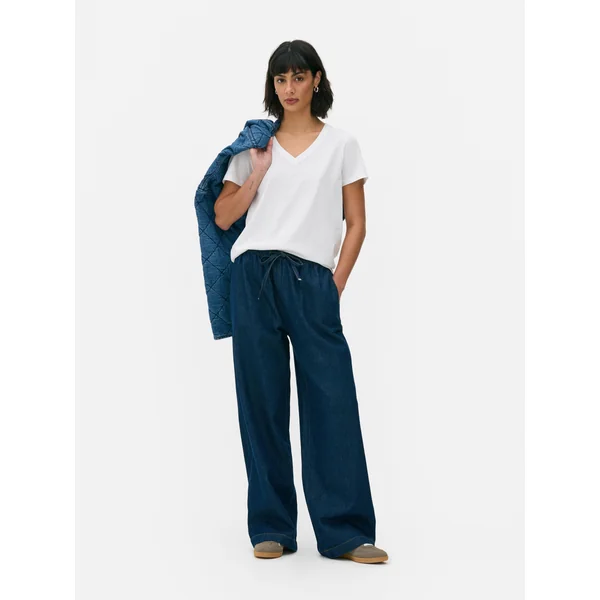 V-Neck T-Shirt - White