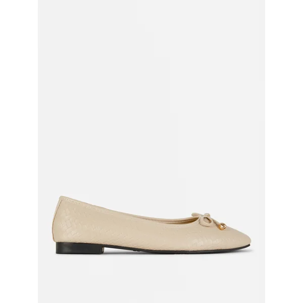 Woven Bow Ballet Flats - Cream